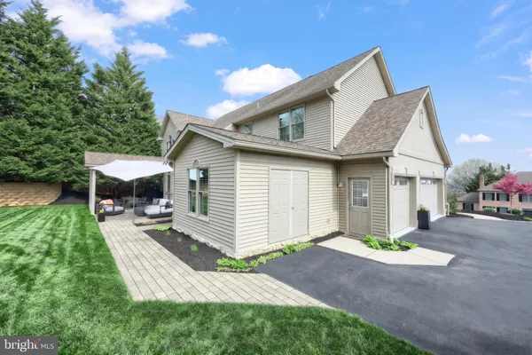 $589,900 | 2252 Spangler Circle, York, PA 17406