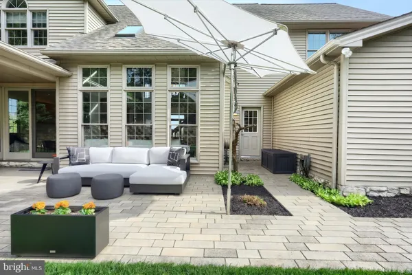 $589,900 | 2252 Spangler Circle, York, PA 17406