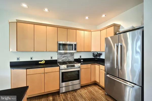 $589,900 | 2252 Spangler Circle, York, PA 17406