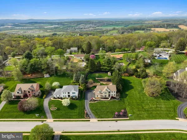 $589,900 | 2252 Spangler Circle, York, PA 17406