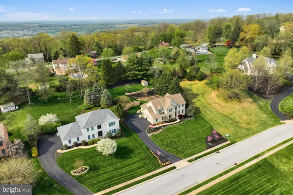 $589,900 | 2252 Spangler Circle, York, PA 17406