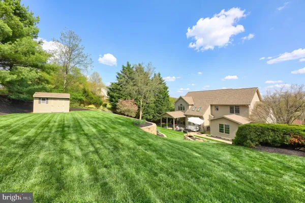 $589,900 | 2252 Spangler Circle, York, PA 17406