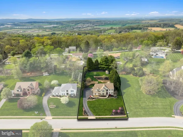 $589,900 | 2252 Spangler Circle, York, PA 17406