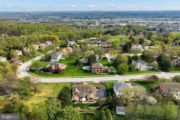 $589,900 | 2252 Spangler Circle, York, PA 17406