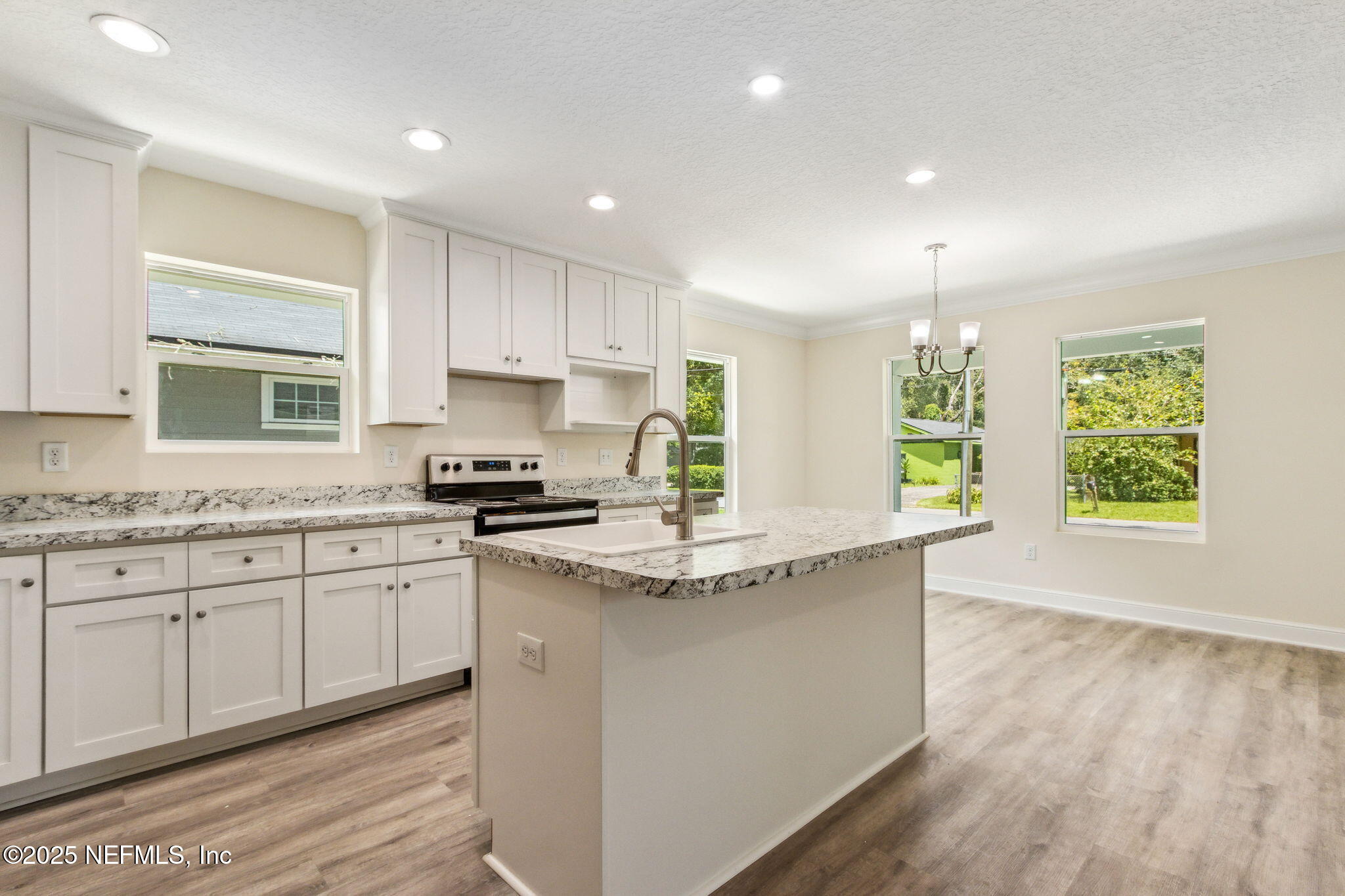 470 Winter Street Jacksonville, FL 32254 - Photo 16 of 31 17-web-or-mls-12_470 Winter St