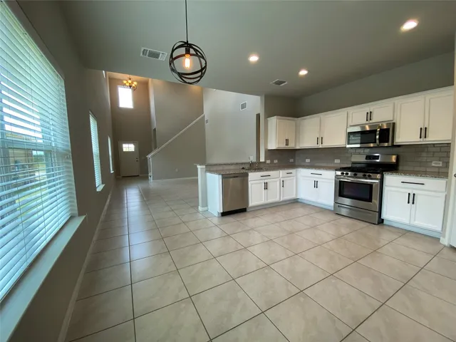 $2,400 | 6701 Paseo San Lucas Lane, Austin, TX 78744