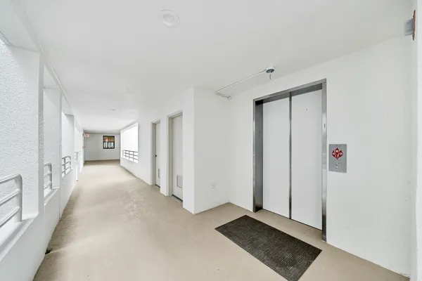 $4,000 | 827 Oak Harbour Drive, Juno Beach, FL 33408