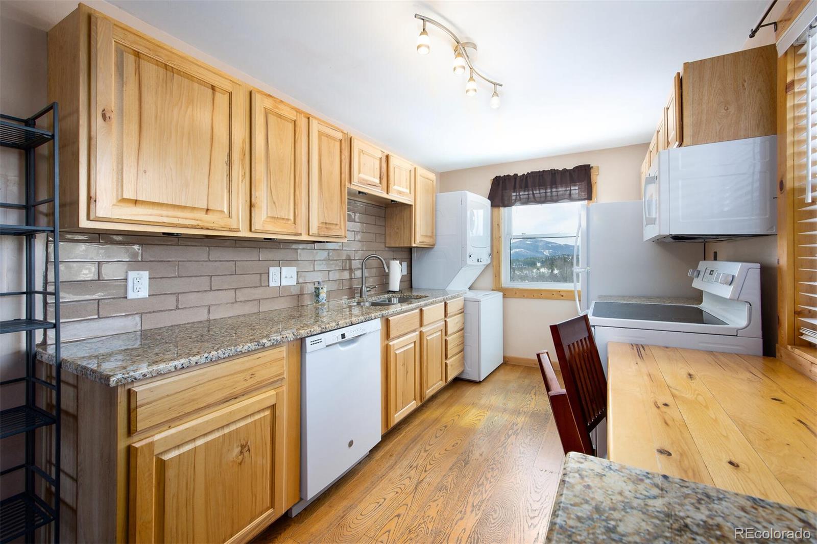8024 Ryan Gulch Road, Unit C6 Silverthorne, CO 80498 - Photo 9 of 38 Gallery Image 9
