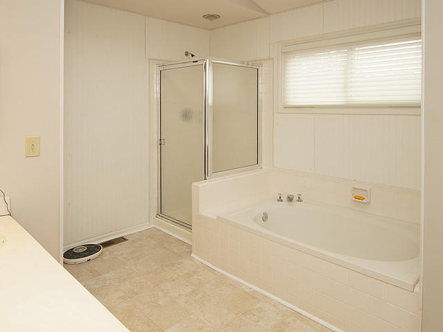 167 Winding Rock Road Goose Creek, SC 29445 - Photo 18 of 33 Master Bath