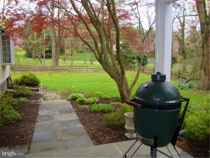 709 Hamilton Road Bryn Mawr, PA 19010 - Photo 14 of 18 Patio