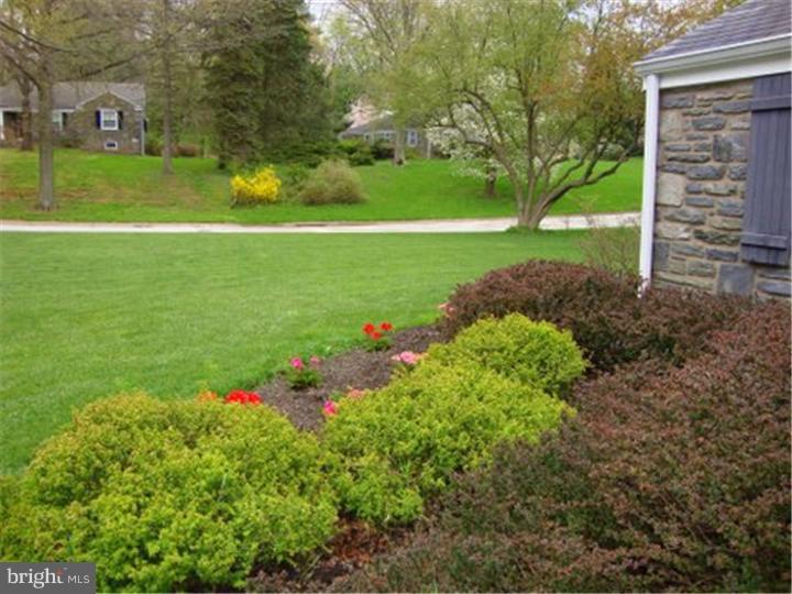 709 Hamilton Road Bryn Mawr, PA 19010 - Photo 4 of 18 Exterior