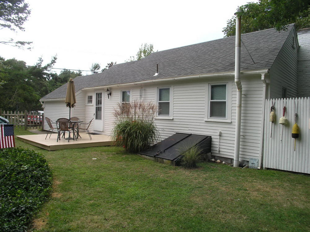 309 Lower County Road Dennis Port, MA 02639 - Photo 5 of 31 P1010369