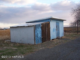 3900 Progressive Road Wapato, WA 98951 - Photo 14 of 14