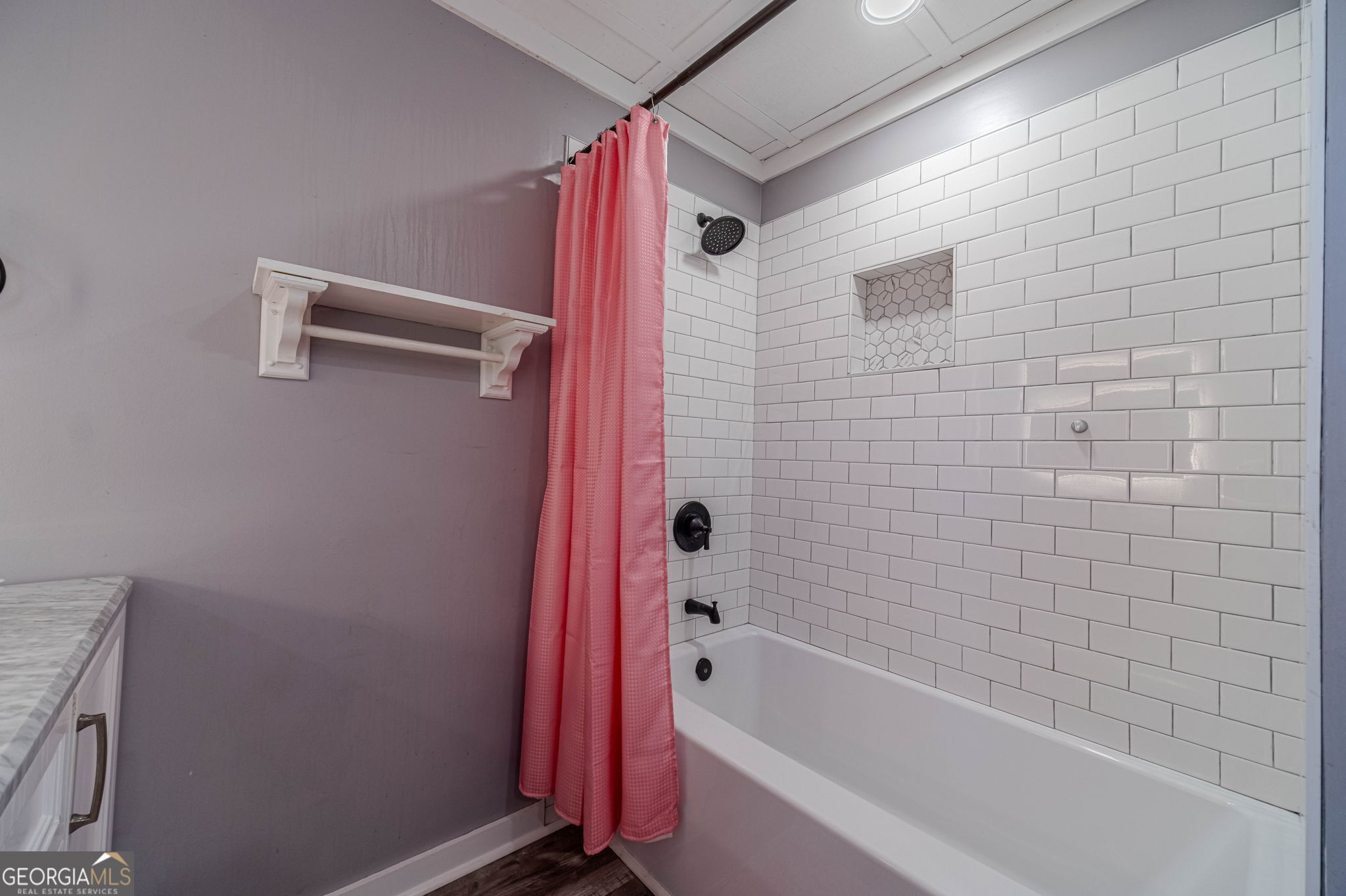 2811 High Shoals Road Good Hope, GA 30641 - Photo 19 of 37 a bathroom with a bathtub and shower