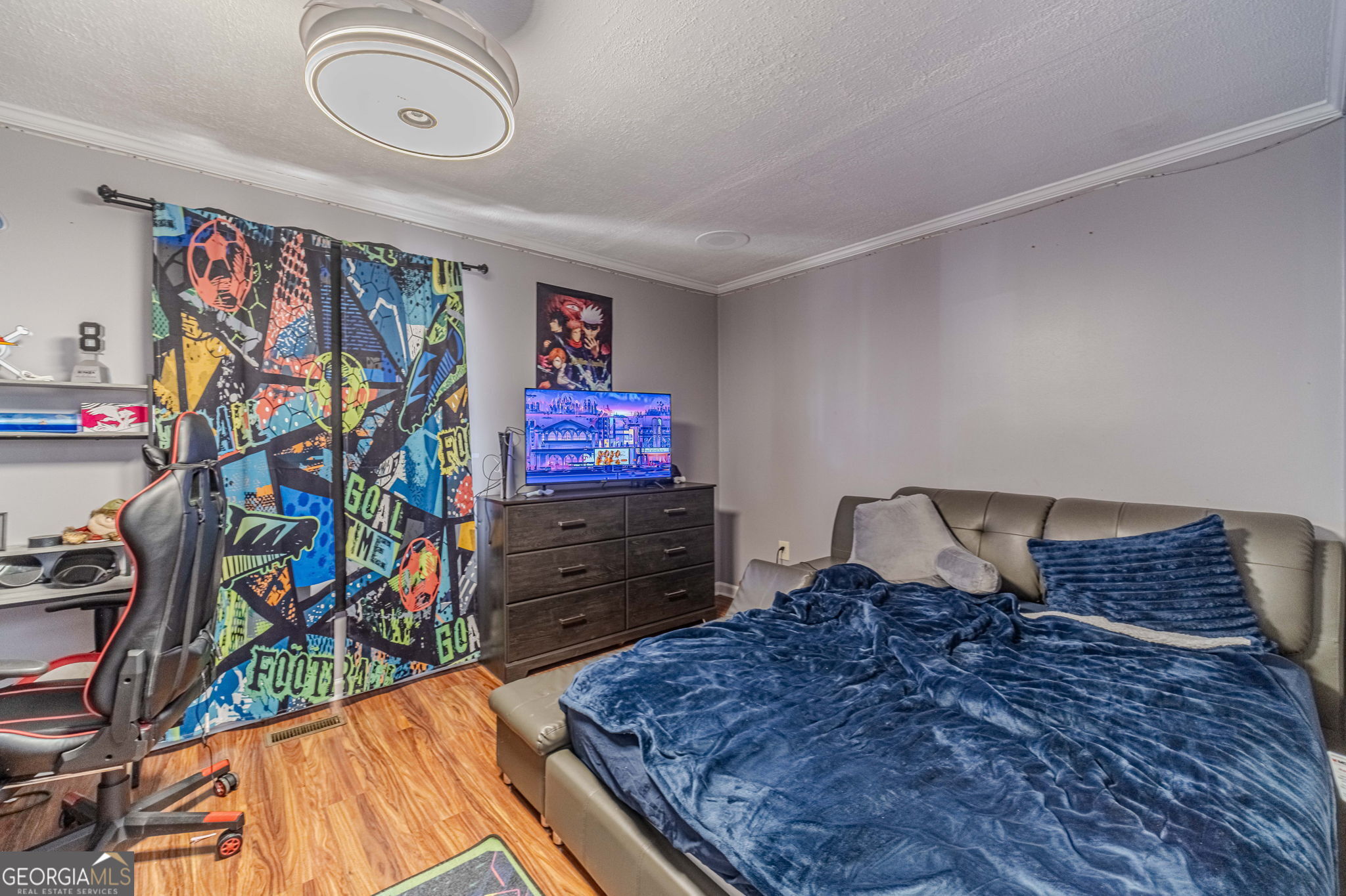 2811 High Shoals Road Good Hope, GA 30641 - Photo 29 of 37 a living room with furniture and a flat screen tv