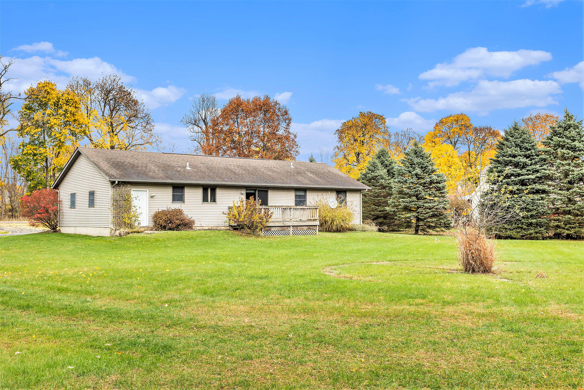 18830 Homer Road Marshall, MI 49068 - Photo 2 of 25 18830-Homer-Rd,-Marshall,-MI-49068-41