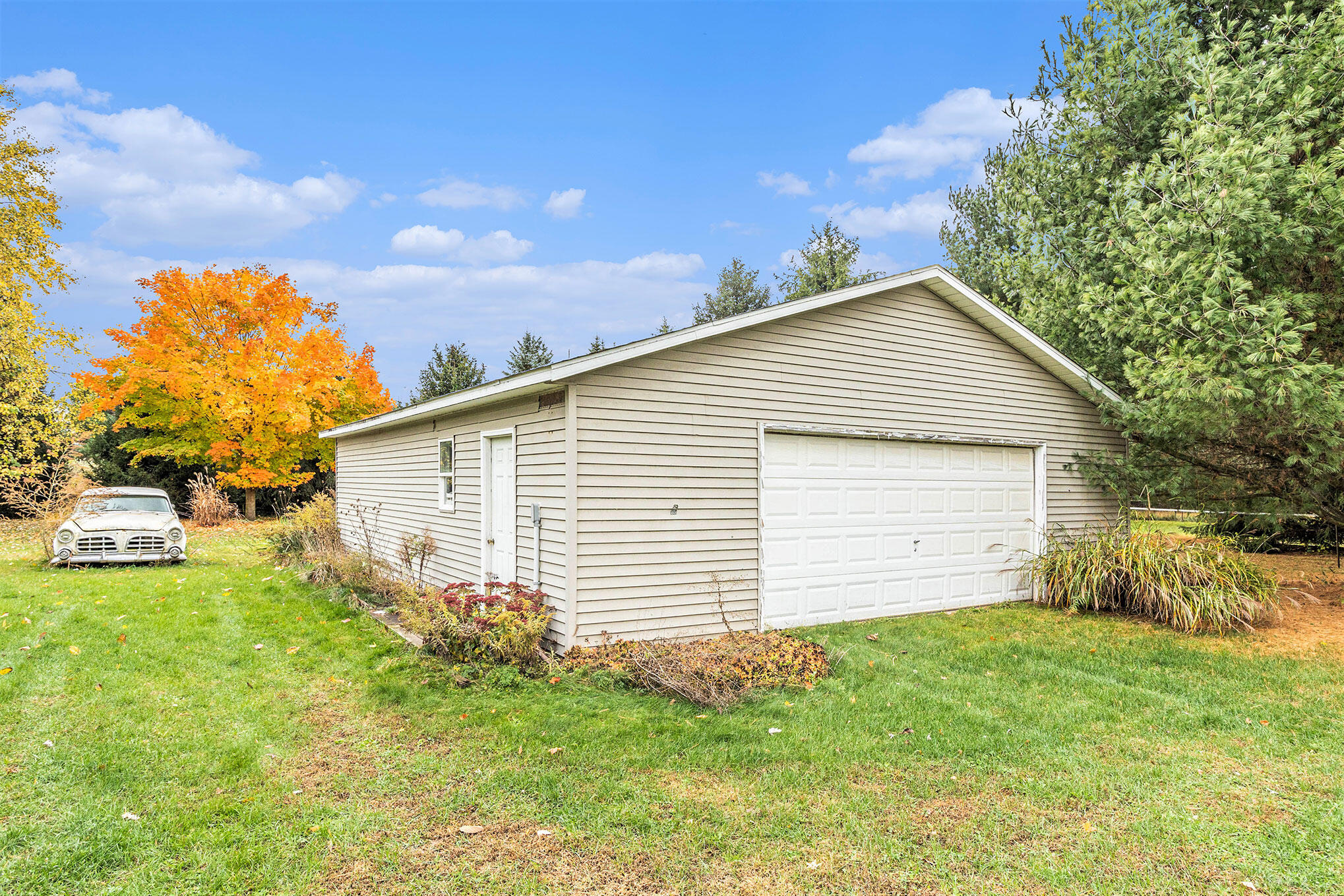 18830 Homer Road Marshall, MI 49068 - Photo 24 of 25 18830-Homer-Rd,-Marshall,-MI-49068-40