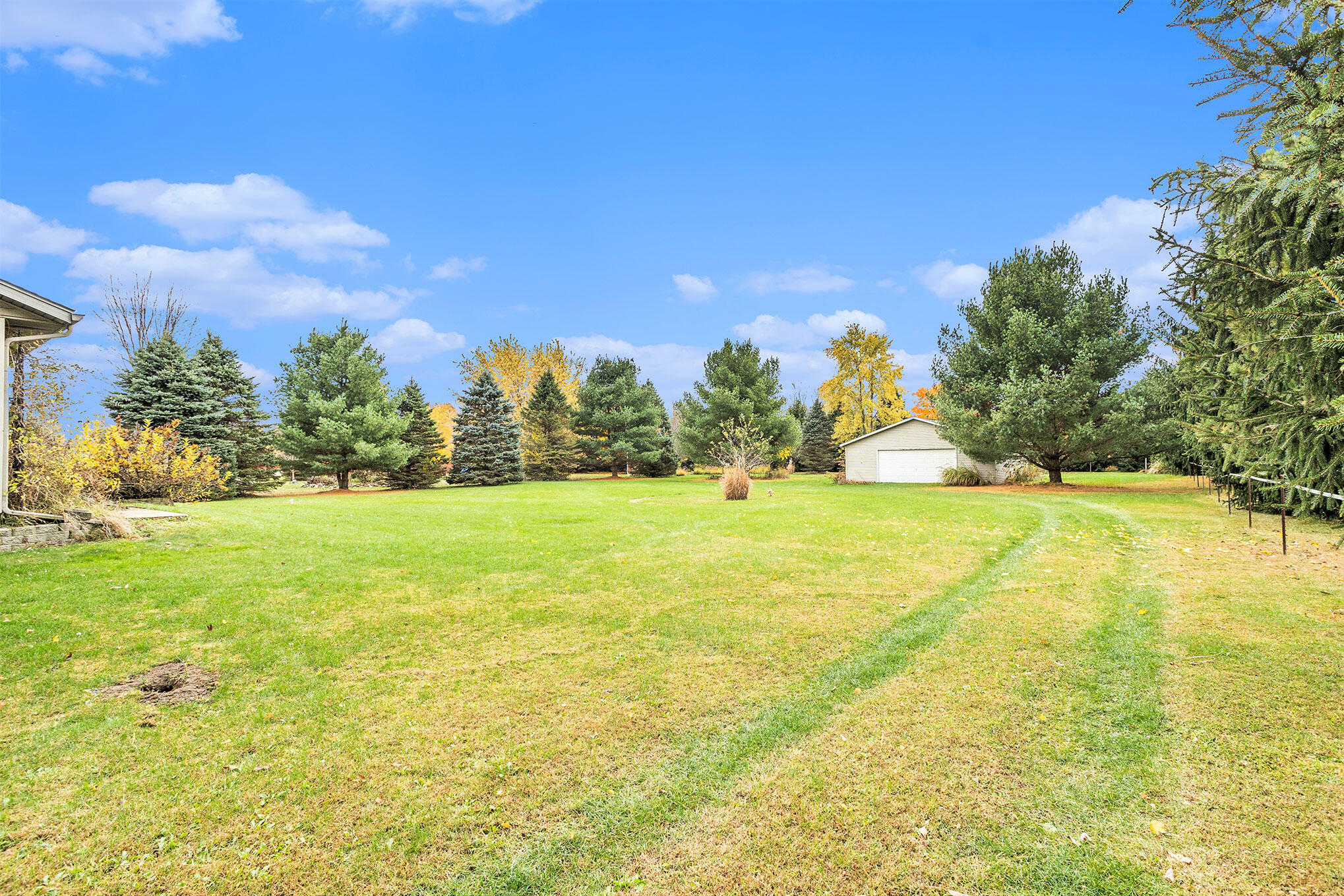 18830 Homer Road Marshall, MI 49068 - Photo 4 of 25 18830-Homer-Rd,-Marshall,-MI-49068-42