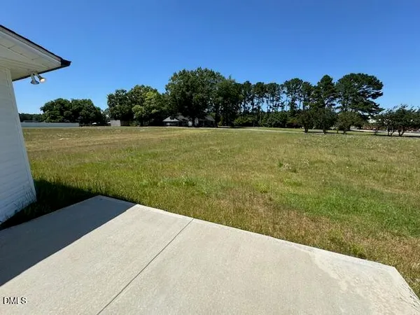 $1,900 | 22 Longford Drive, Selma, NC 27576