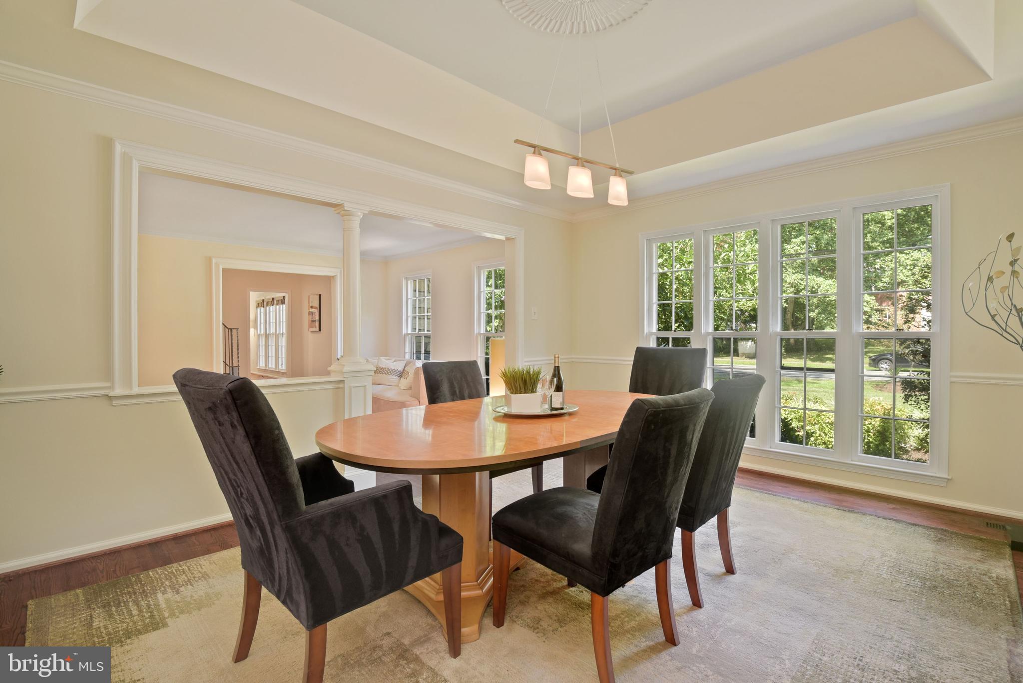 902 Ridge Drive McLean, VA 22101 - Photo 13 of 41 Formal Dining Room