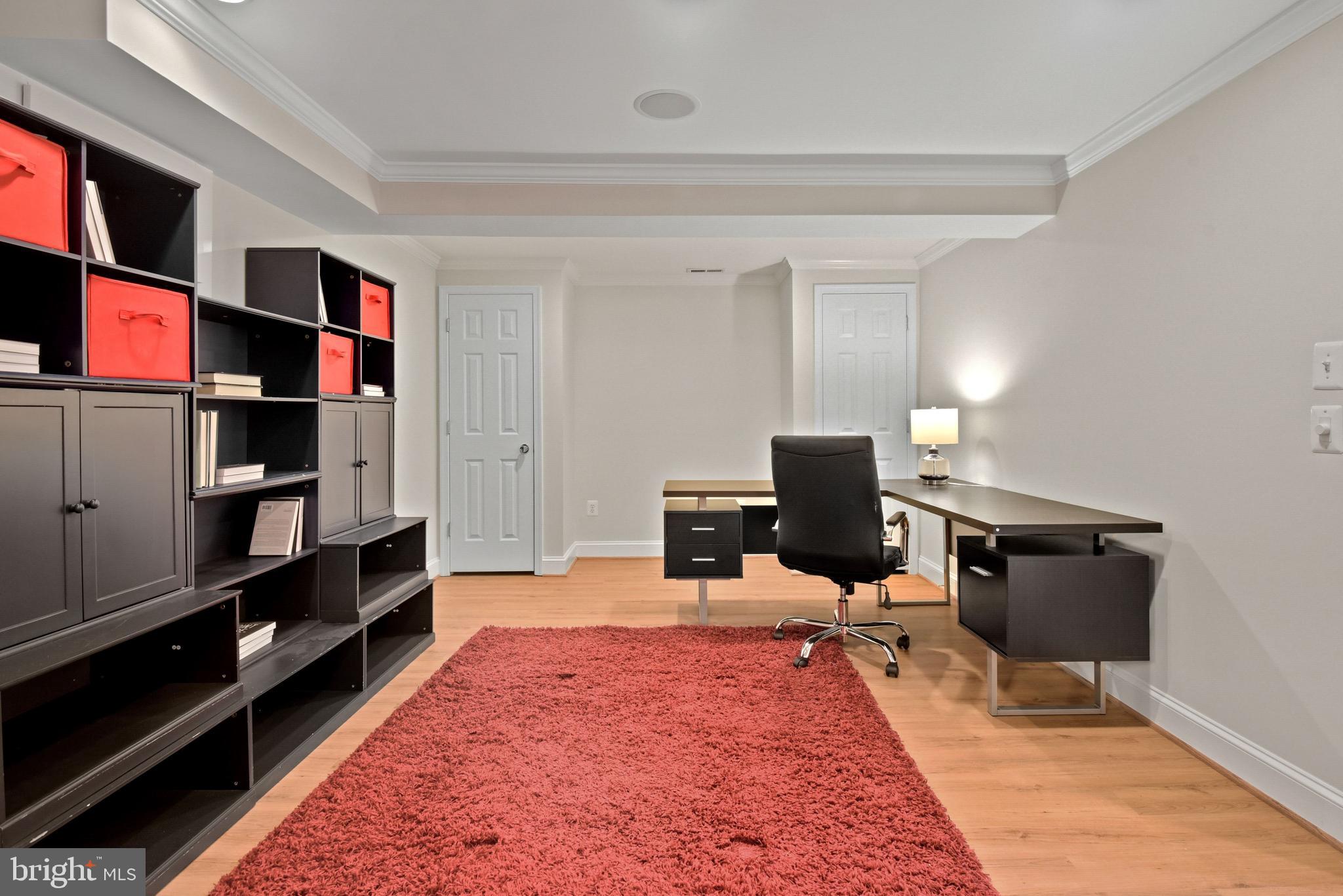 902 Ridge Drive McLean, VA 22101 - Photo 26 of 41 Lower Level Office