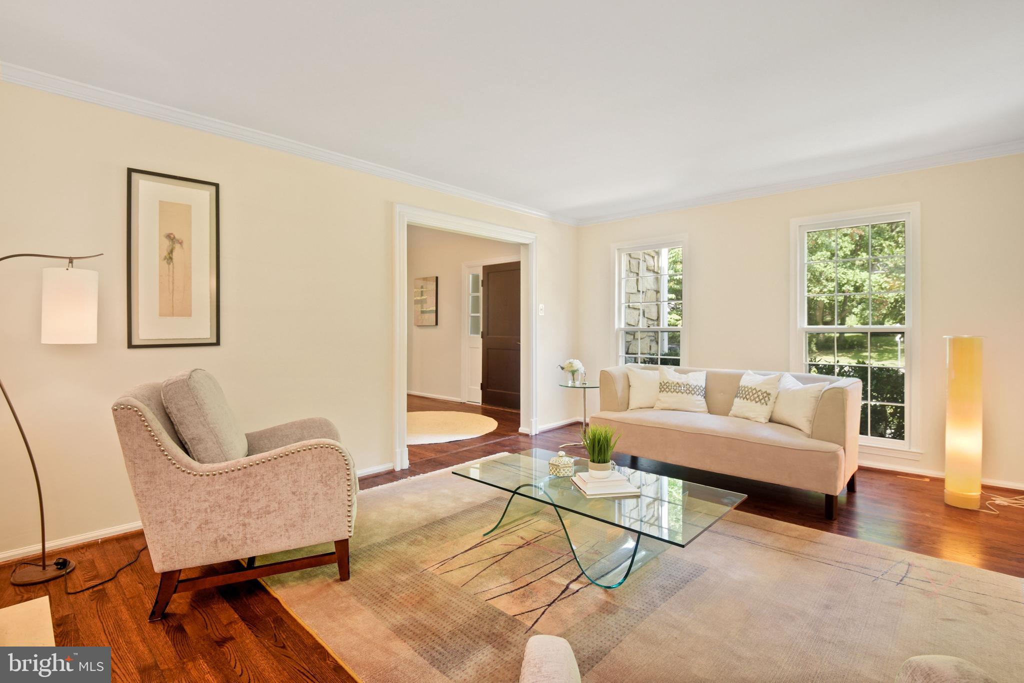 902 Ridge Drive McLean, VA 22101 - Photo 6 of 41 Formal Living Room