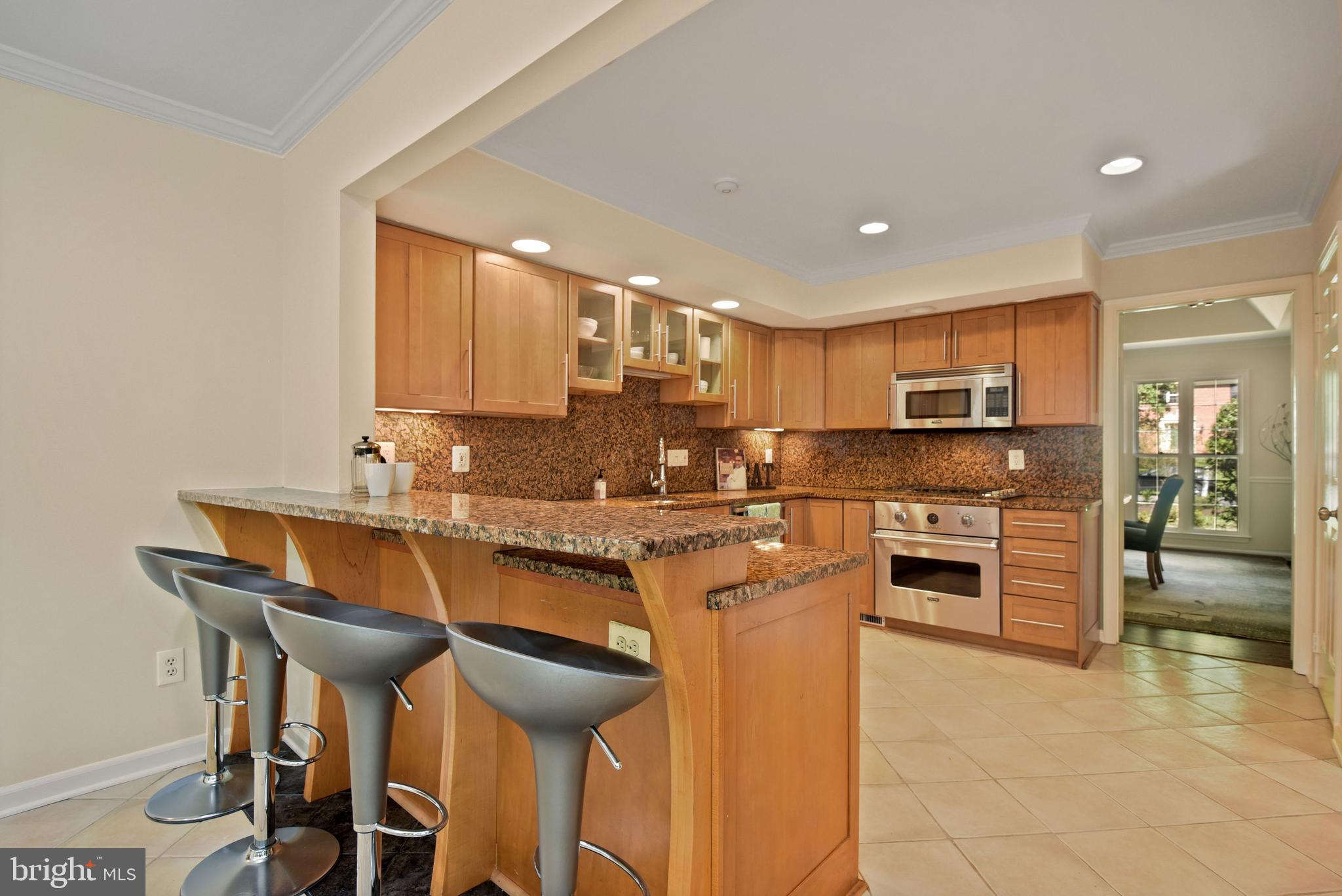 902 Ridge Drive McLean, VA 22101 - Photo 8 of 41 Kitchen with Countertop Seating