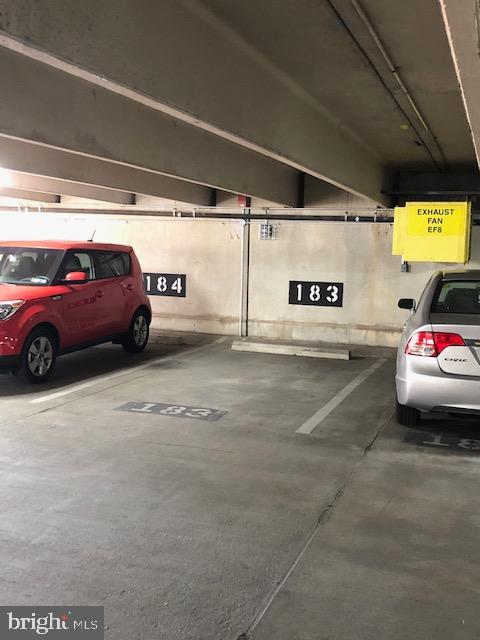 2001 Hamilton Street, Unit 927 Philadelphia, PA 19130 - Photo 23 of 29