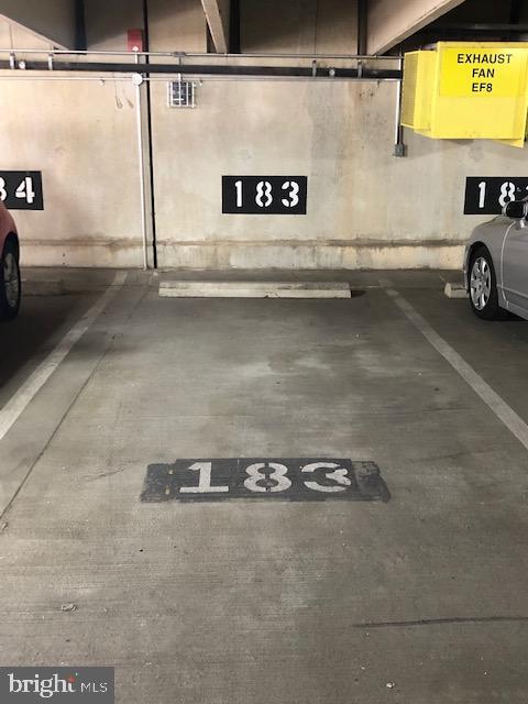 2001 Hamilton Street, Unit 927 Philadelphia, PA 19130 - Photo 24 of 29