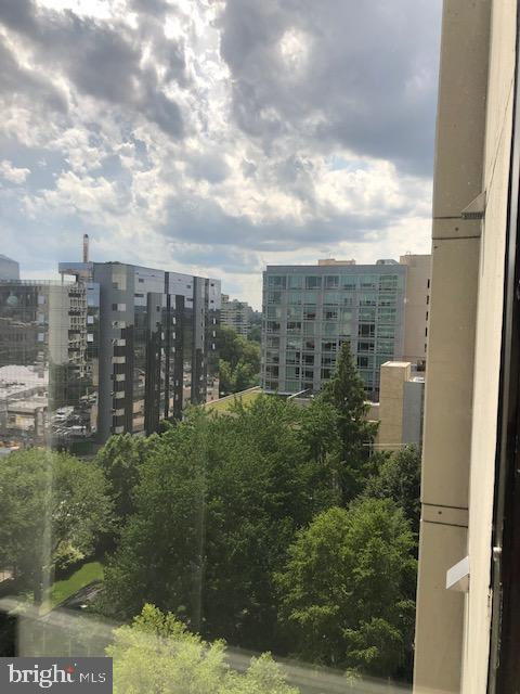 2001 Hamilton Street, Unit 927 Philadelphia, PA 19130 - Photo 28 of 29