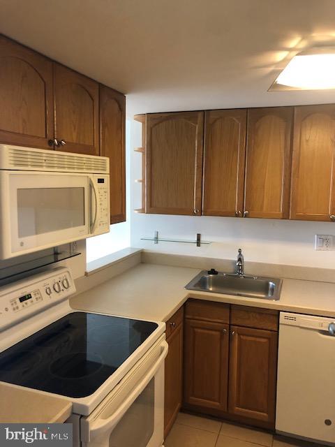 2001 Hamilton Street, Unit 927 Philadelphia, PA 19130 - Photo 9 of 29