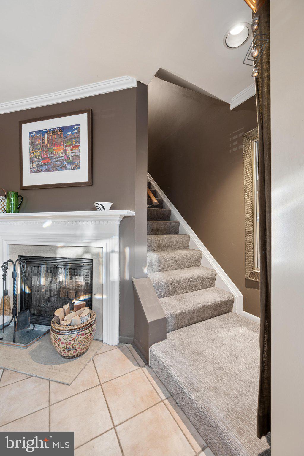 13013 Conductor Way, Unit 209 Silver Spring, MD 20904 - Photo 25 of 61 Stairs