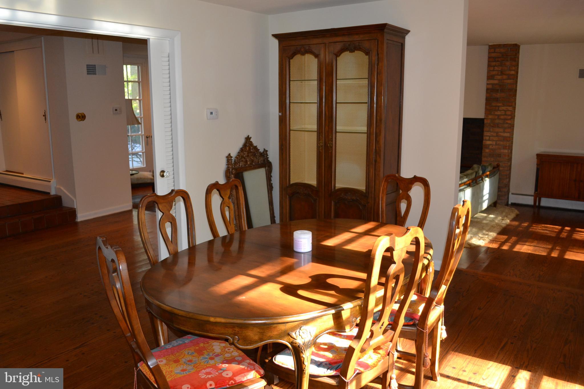 1720 Lynam Road Abington, PA 19001 - Photo 7 of 40 Formal dining room