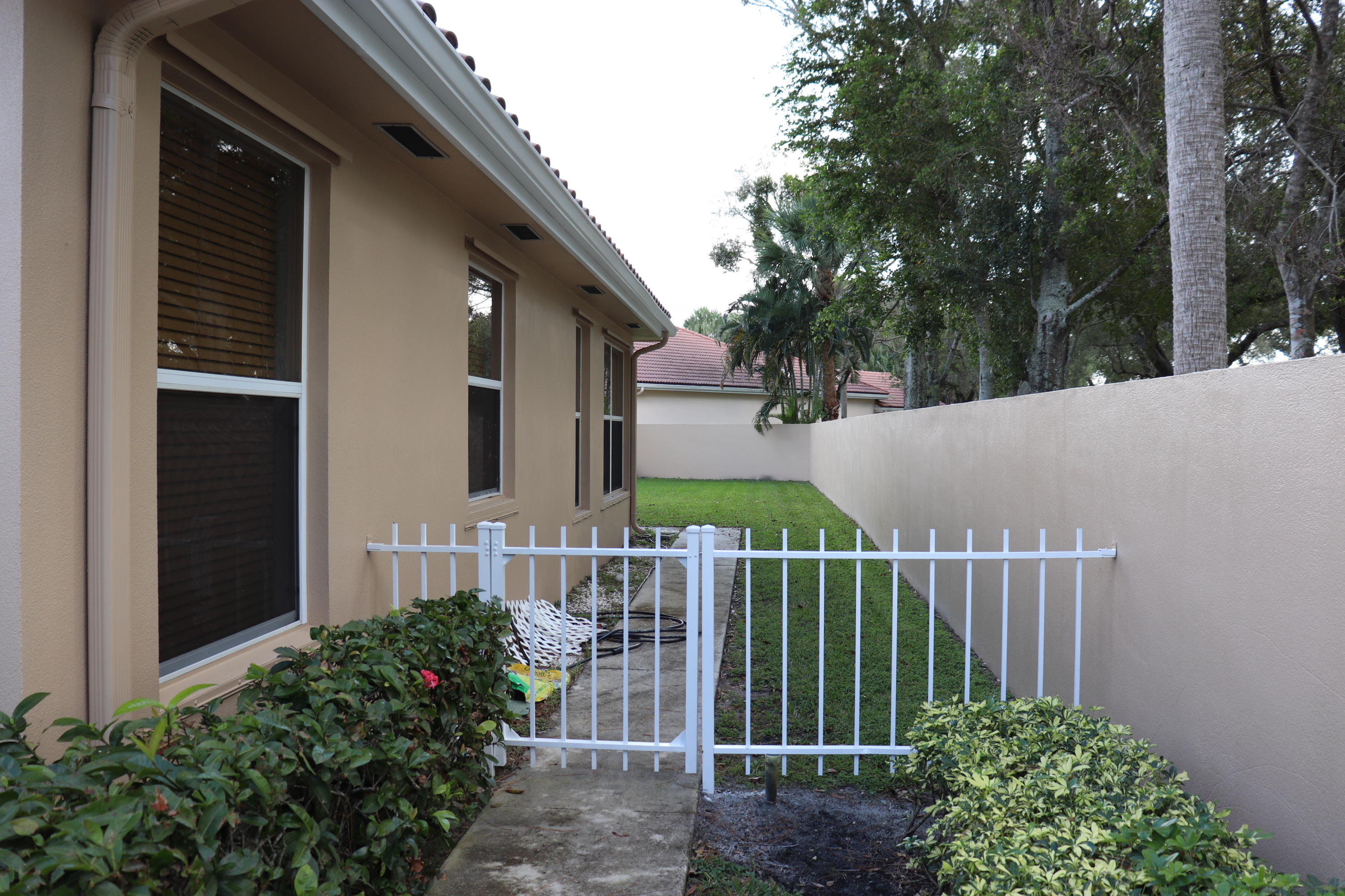 101 East Hampton Way Jupiter, FL 33458 - Photo 5 of 20 2018-12-02 21.26.52