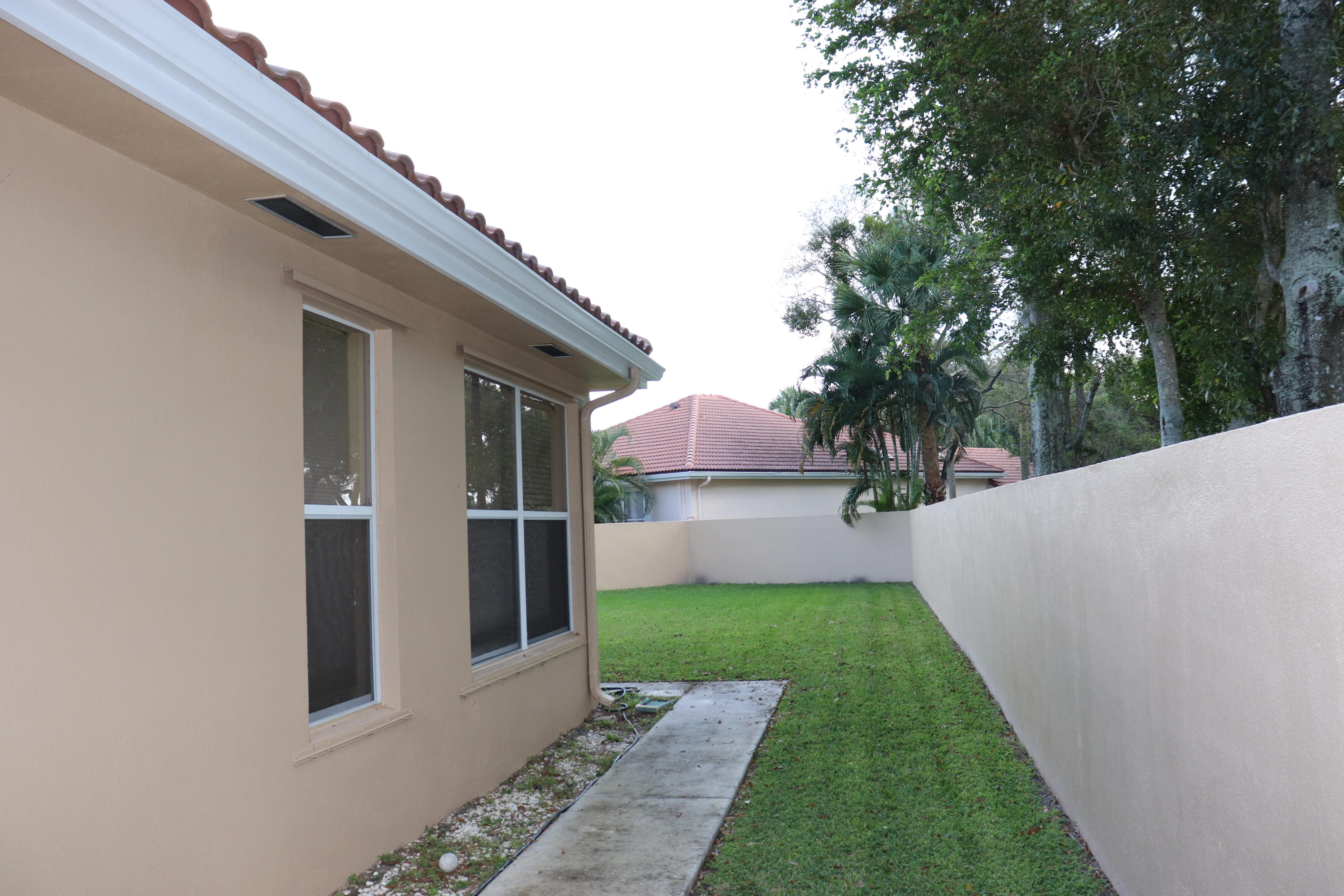 101 East Hampton Way Jupiter, FL 33458 - Photo 6 of 20 2018-12-02 21.27.21