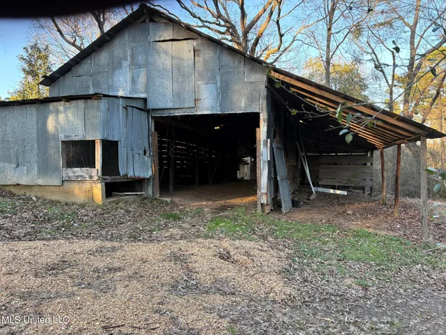 $220,000 | 481 Macedonia Road, Mendenhall, MS 39114