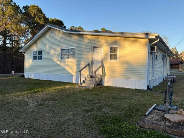 $220,000 | 481 Macedonia Road, Mendenhall, MS 39114