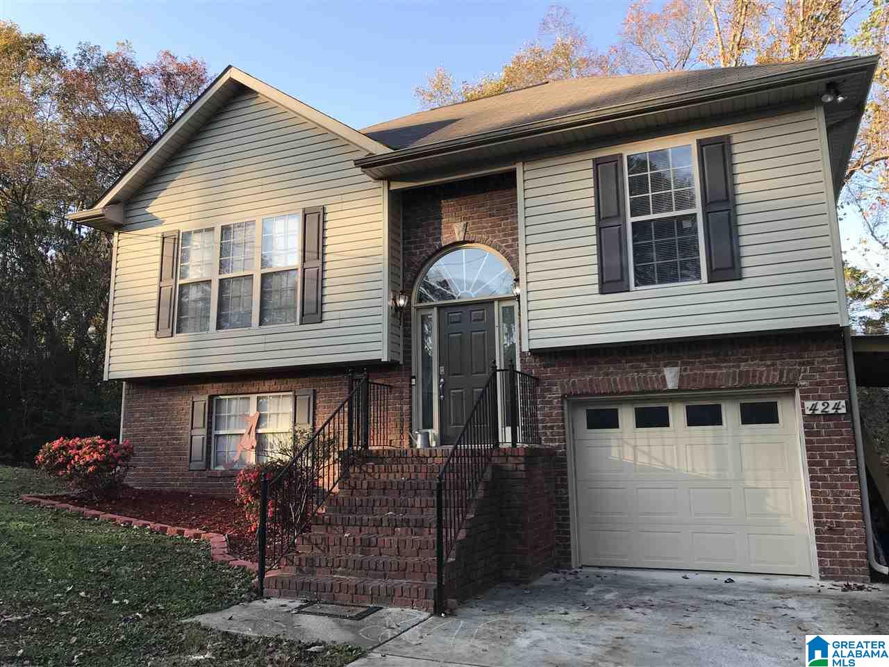 424 Payne Road Gardendale, AL 35071 - Photo 2 of 34
