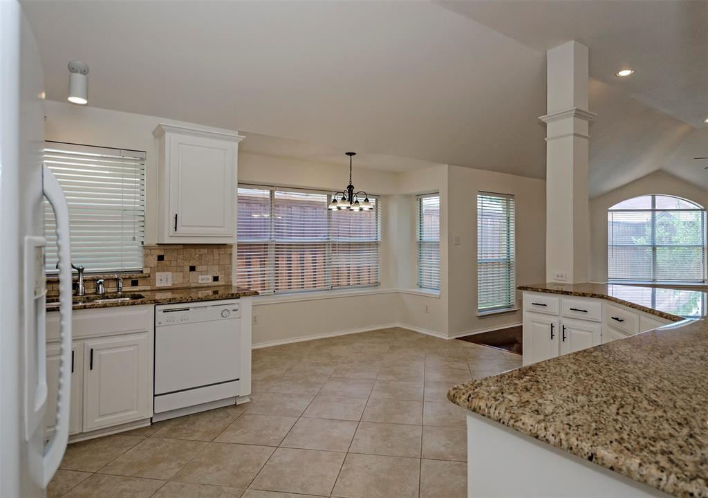 7936 Lancelot Road Frisco, TX 75035 - Photo 7 of 25