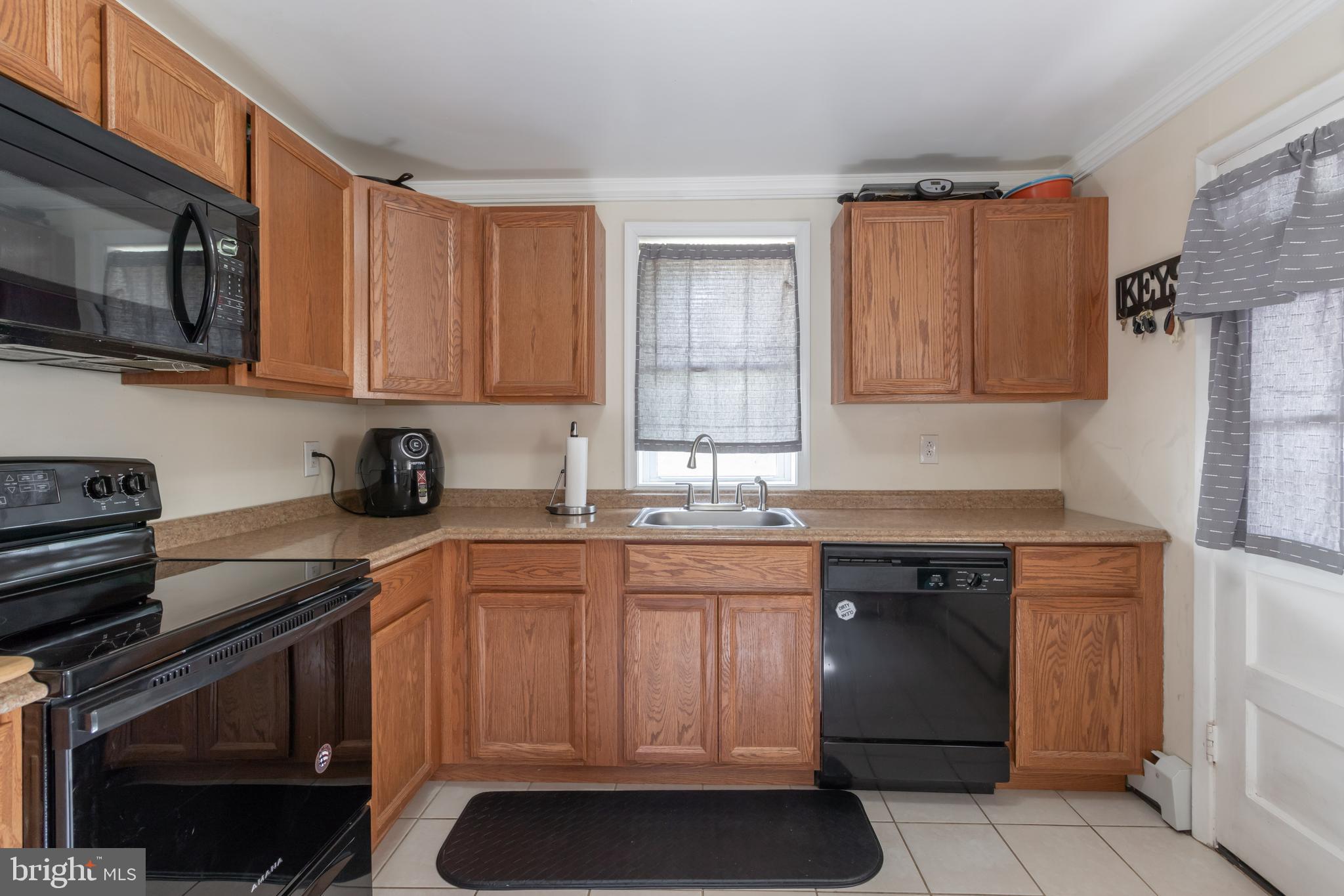 3515 Bethel Road Upper Chichester, PA 19061 - Photo 10 of 30 Gallery Image 10