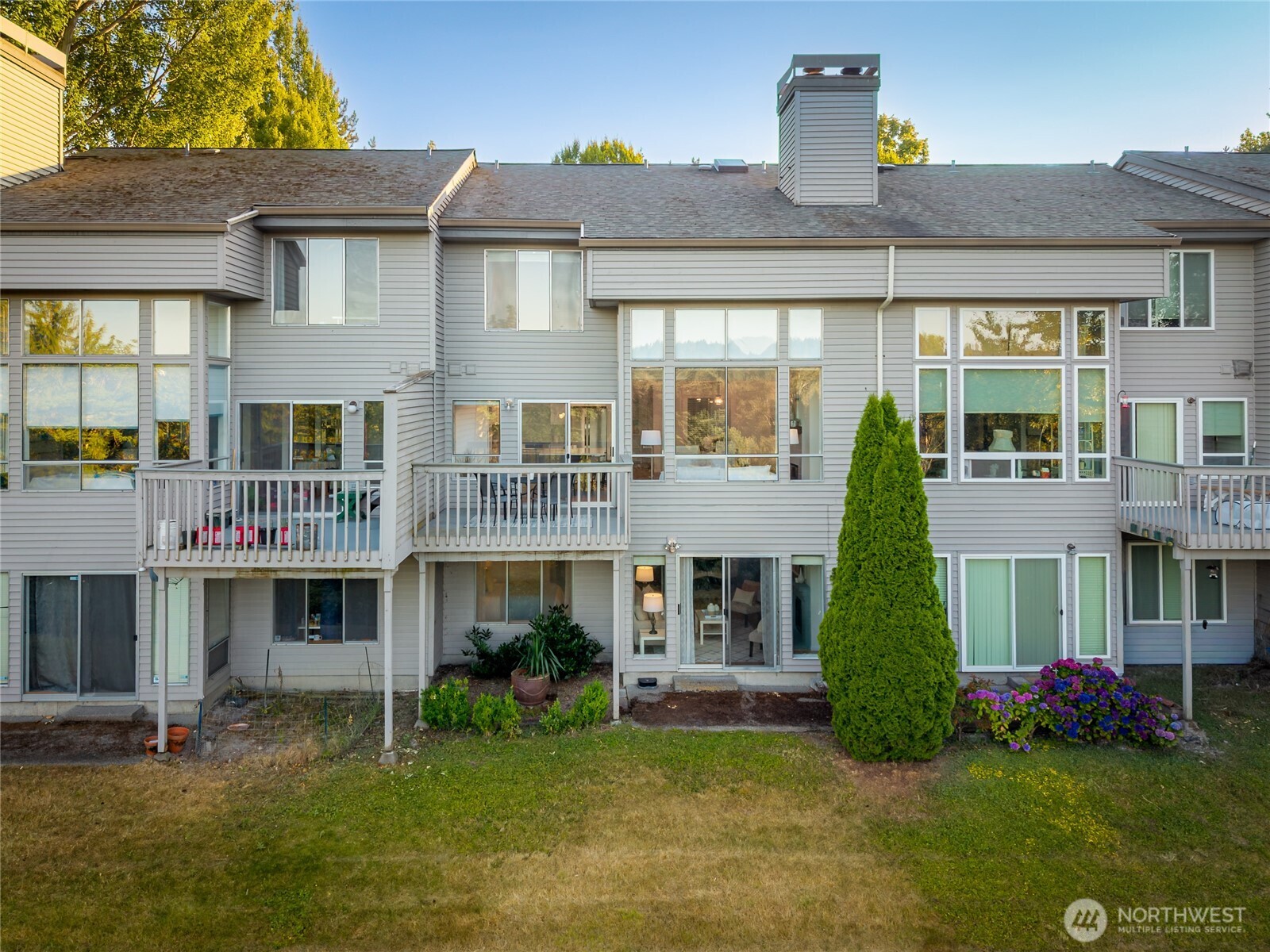 7250 Northeast Old Redmond Road, Unit D115 Redmond, WA 98052 - Photo 3 of 37