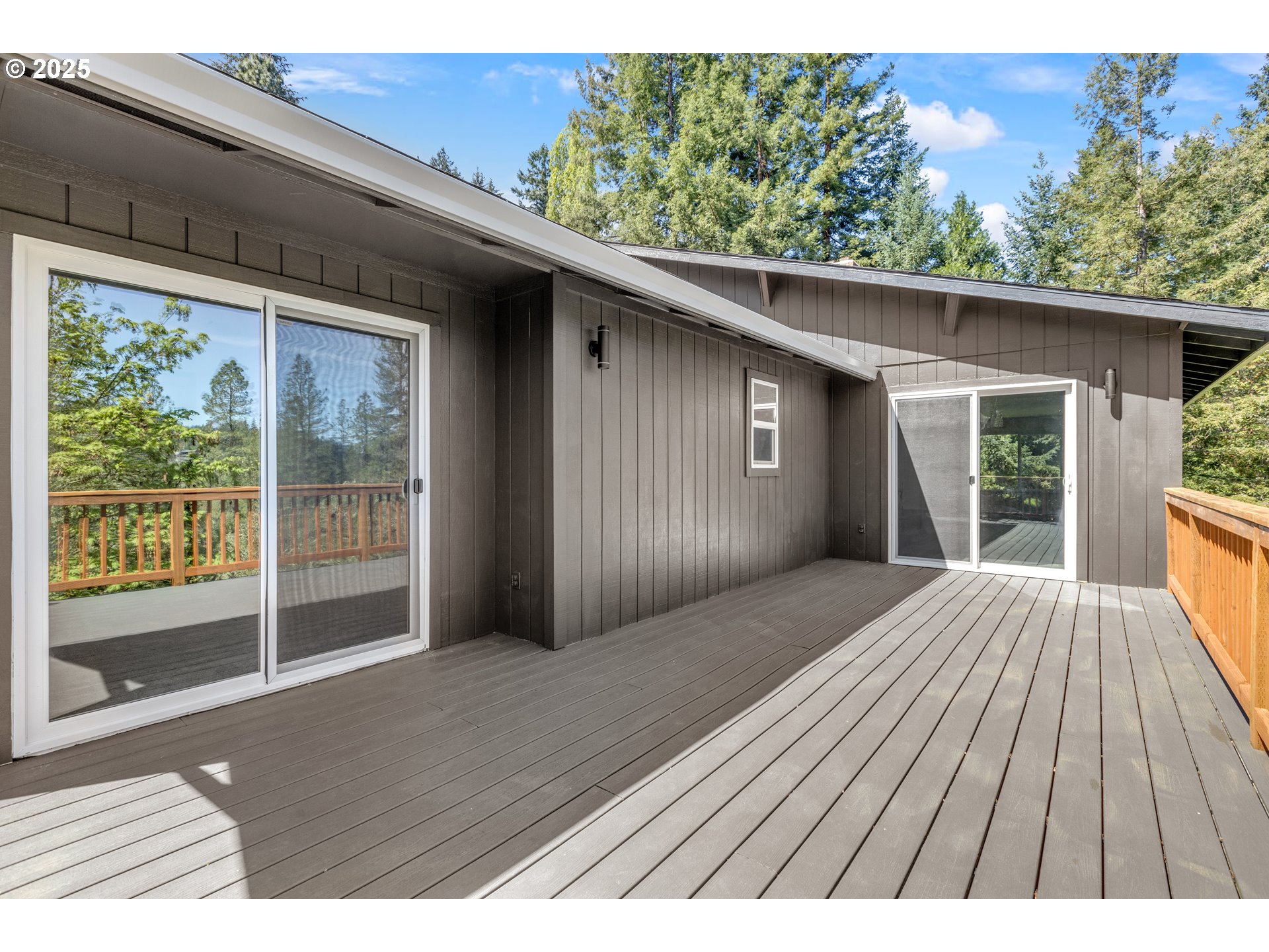 267 Mountain View Glide, OR 97443 - Photo 13 of 44