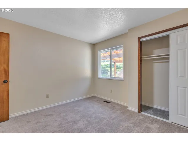 $534,000 | 267 Mountain View, Glide, OR 97443