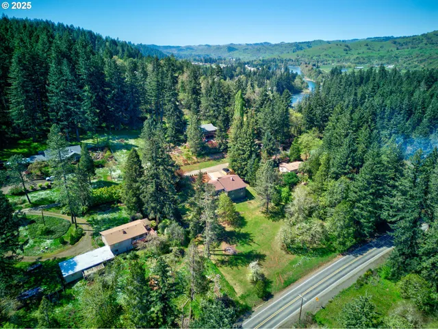 $534,000 | 267 Mountain View, Glide, OR 97443