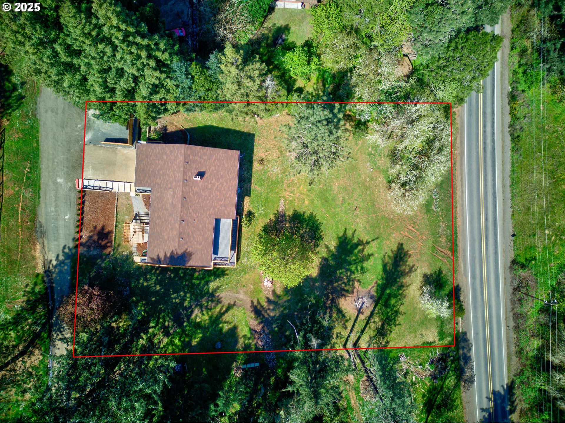 267 Mountain View Glide, OR 97443 - Photo 3 of 44