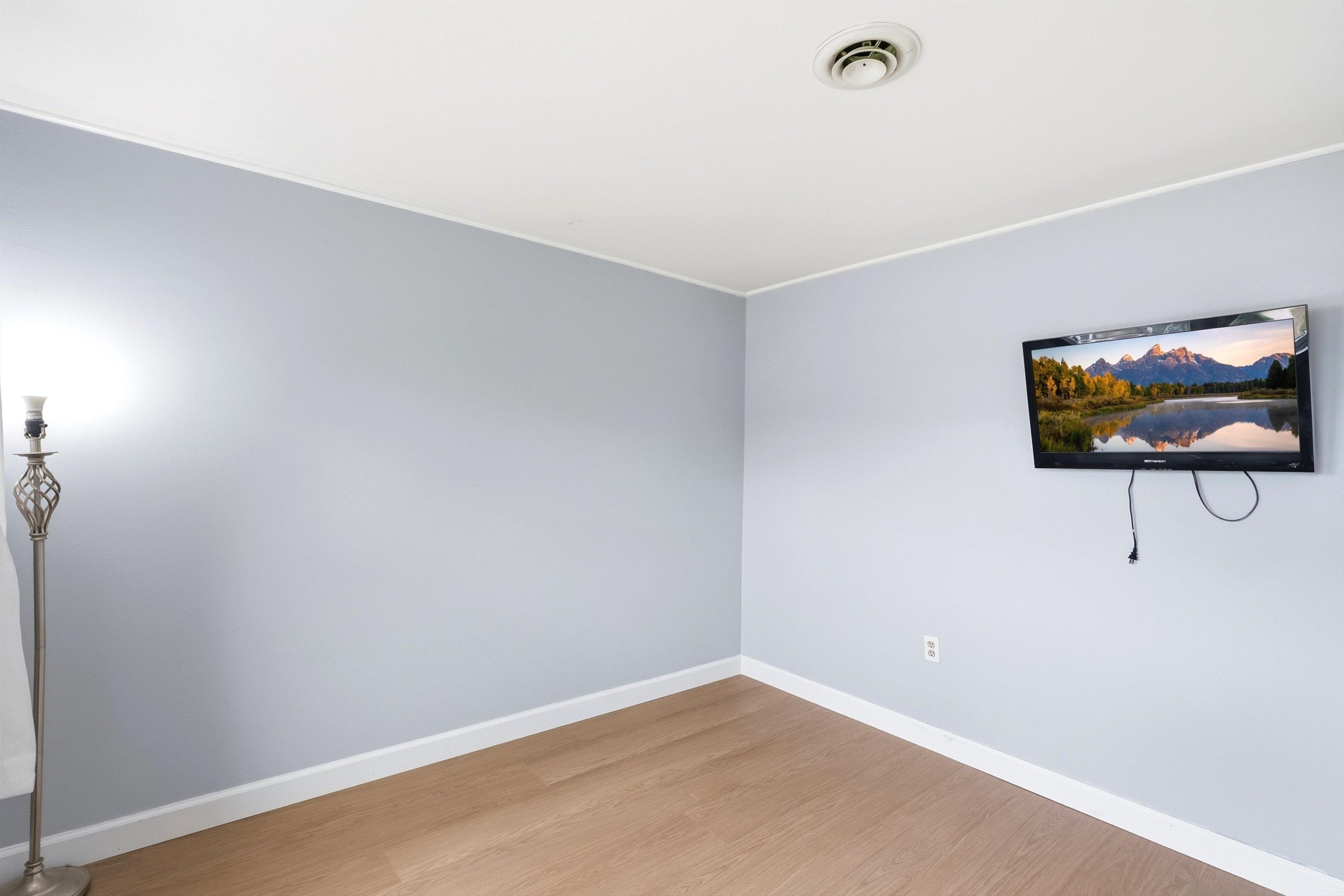 501 Bean Hill Road, Unit 16 Northfield, NH 03276 - Photo 23 of 56