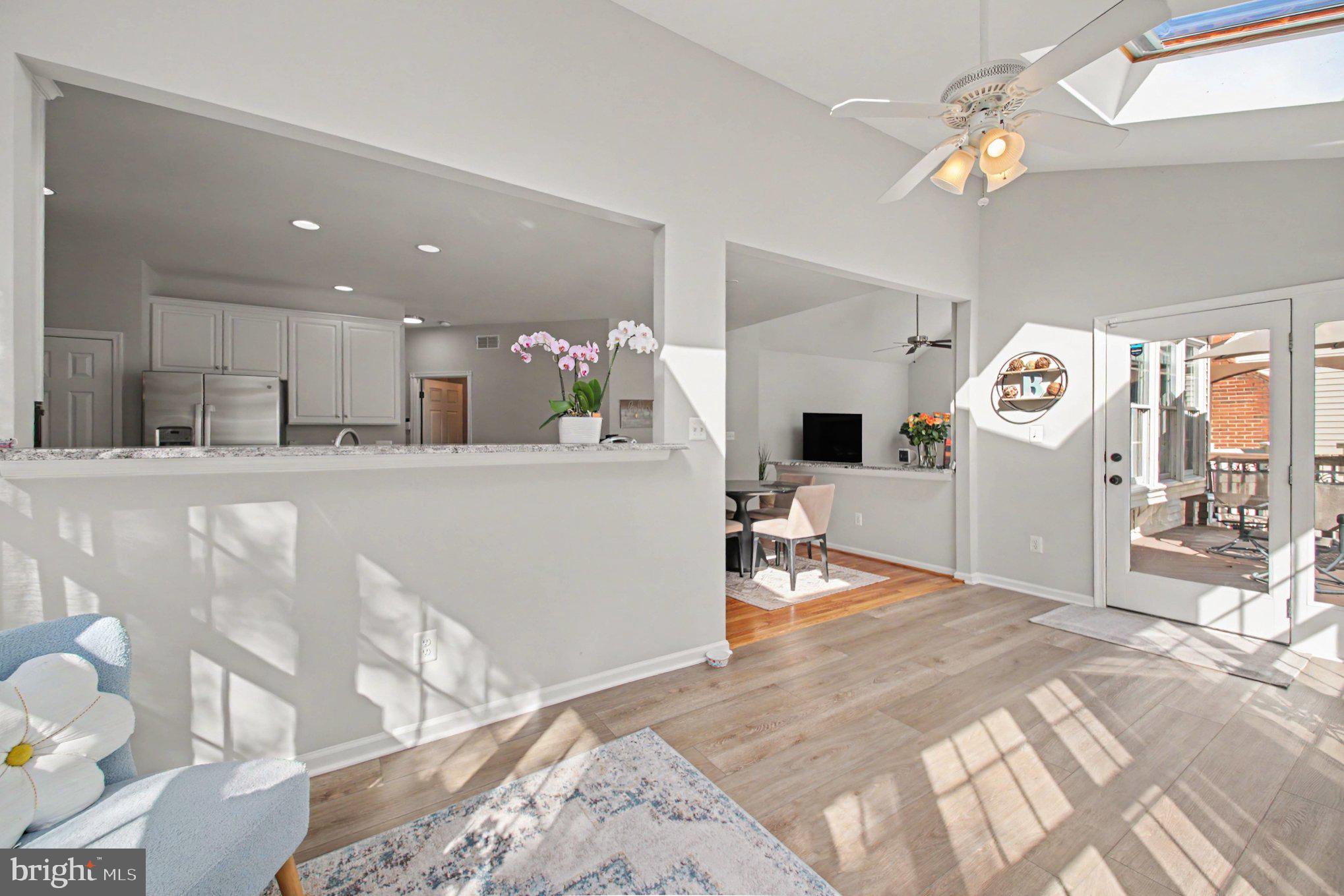 1319 Gatesmeadow Way Reston, VA 20194 - Photo 13 of 46 Gallery Image 13