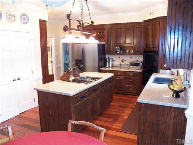11619 Appaloosa Run East Raleigh, NC 27613 - Photo 3 of 25 Kitchen