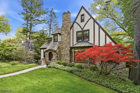 $1,290,000 | 35 Sherman Place, Morristown, NJ 07960