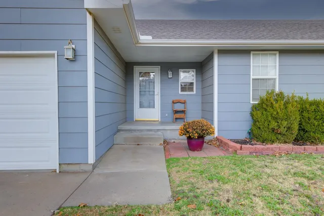 $175,000 | 1114 Red Sky Court, Winfield, KS 67156